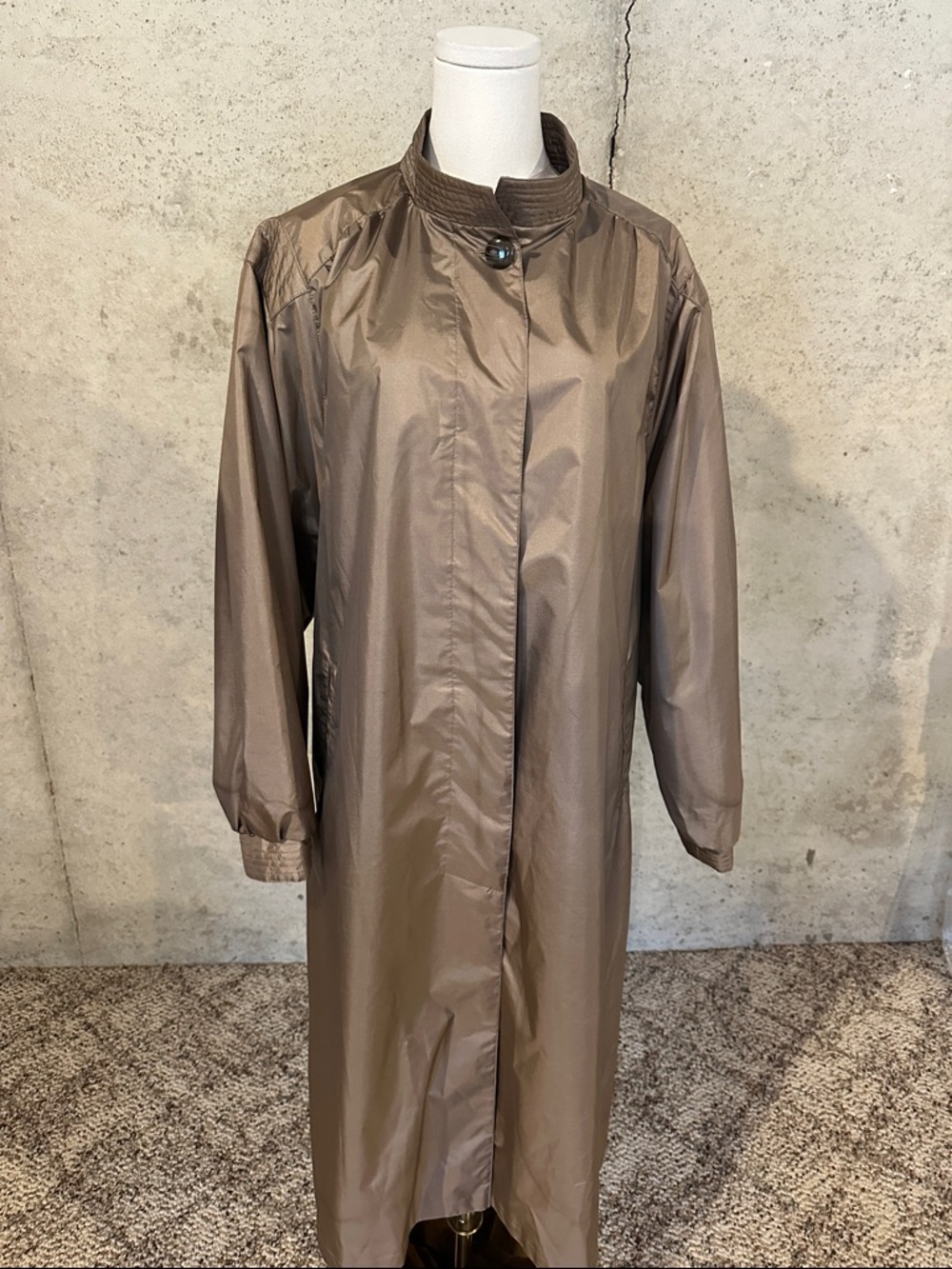 Vintage Windsor Bay Taupe Minimalist Trench Coat | Quiet Luxury | Plus Size 22WP
